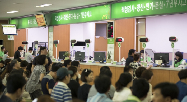 Driver’s license test for foreigners offered in three languages, down from 10