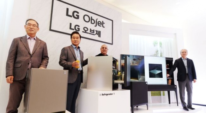 LG converges home appliances with furniture