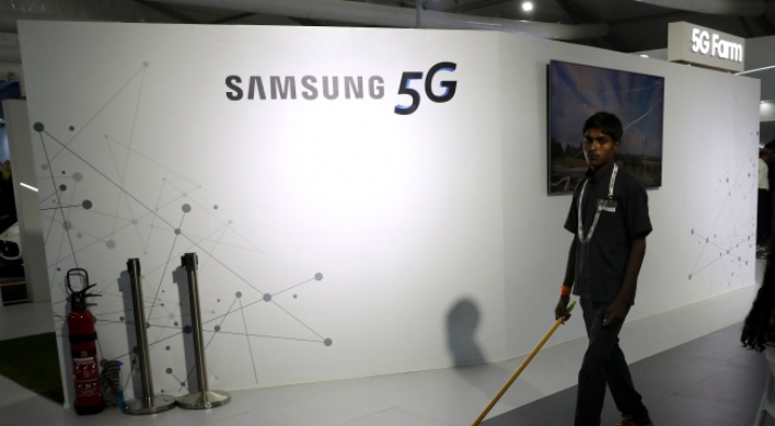 Samsung Electronics Service to hire 8,700 workers from subcontractors