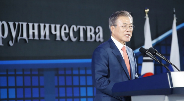 Moon renews commitment to bolster trilateral cooperation with NK, Russia through peace