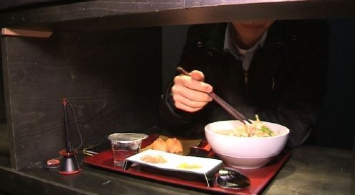 Dining alone leads to obesity for Korean millennials: study