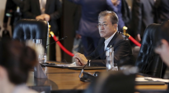 Moon calls for IMF efforts to prevent financial crisis