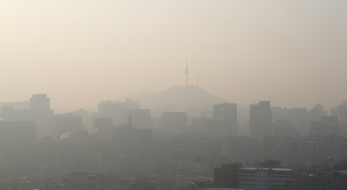 [Weather] Warmer temperatures forecast for Monday, but with thick fog and dust