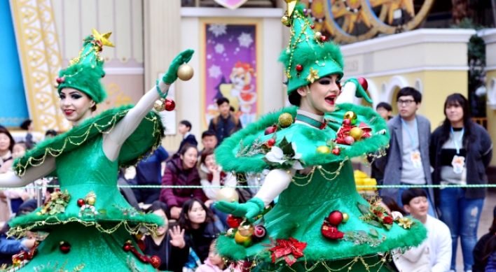 [Photo News] With Christmas near, there is magic in the air