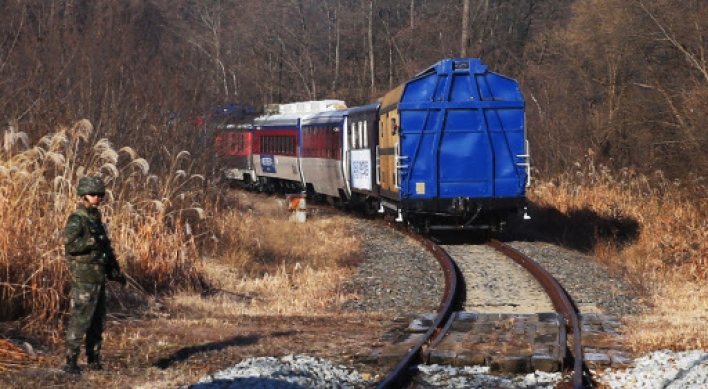 Two Koreas launch joint study on inter-Korean railways