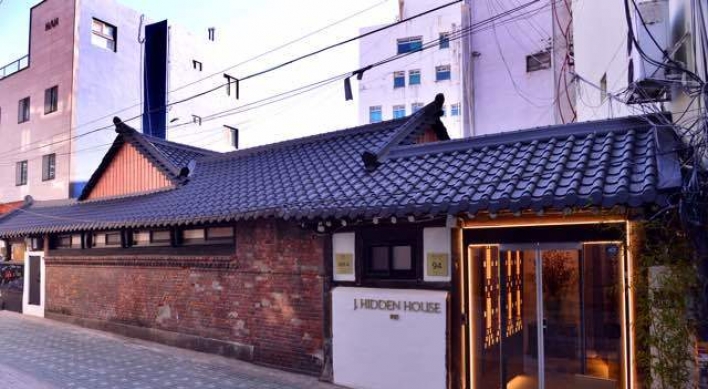 Century-old hanok welcomes new souls