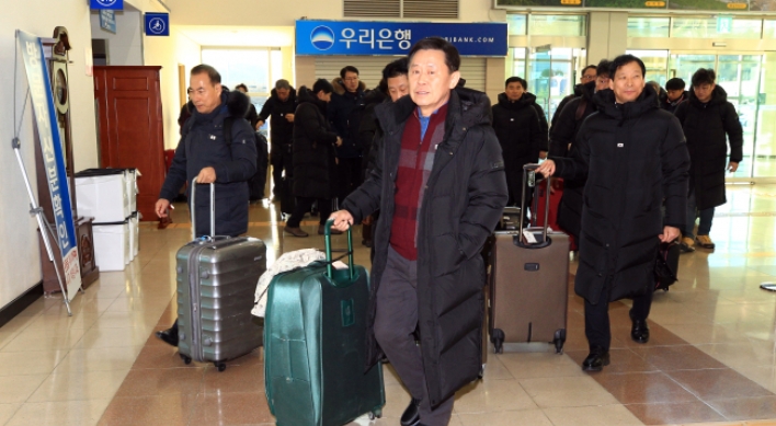 S. Koreans travel to N. Korea to conduct joint railway probe of eastern line