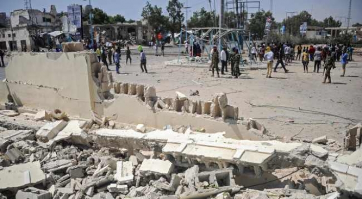 Death toll from Somali bombing rises to 20