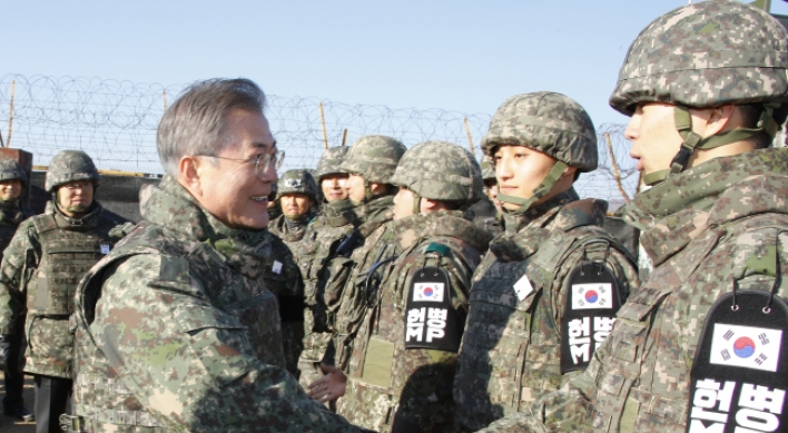 [Newsmaker] President Moon makes surprise visit to military camp