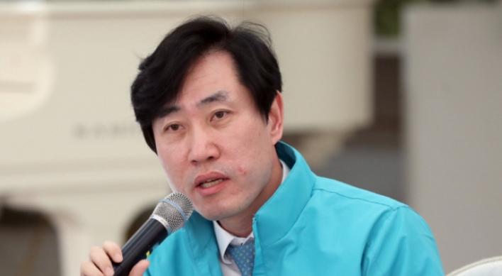 Lawmaker praises San E’s ‘Feminist’ in rant about gender inequality