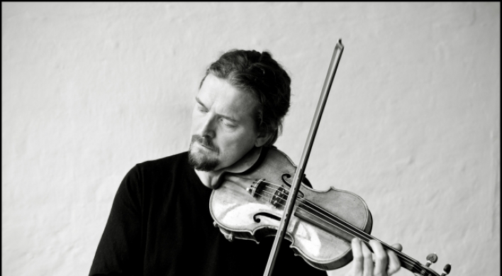 Violinist Christian Tetzlaff says ‘I am a family man’