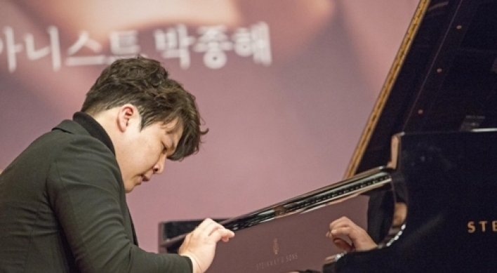 Pianist Park Jong-hai to have fun playing at Kumho Art Hall ‘playground’