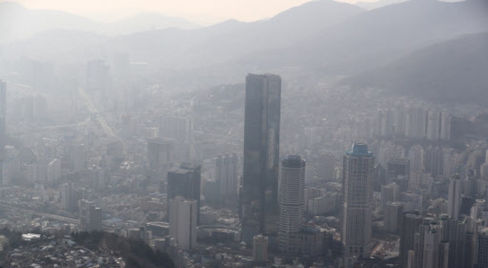 Emergency measures enforced in S. Korea to fight fine dust