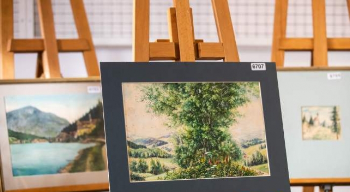 5 alleged Hitler watercolors go unsold at German auction