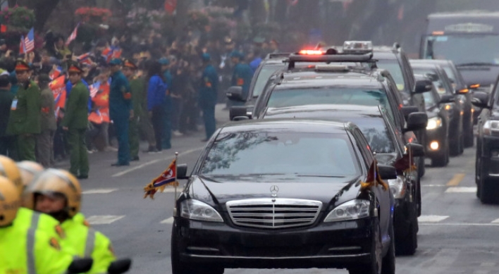 N. Korean leader arrives at Hanoi hotel