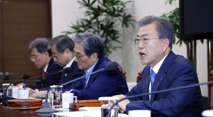 Moon calls for all-out efforts to support US-NK dialogue