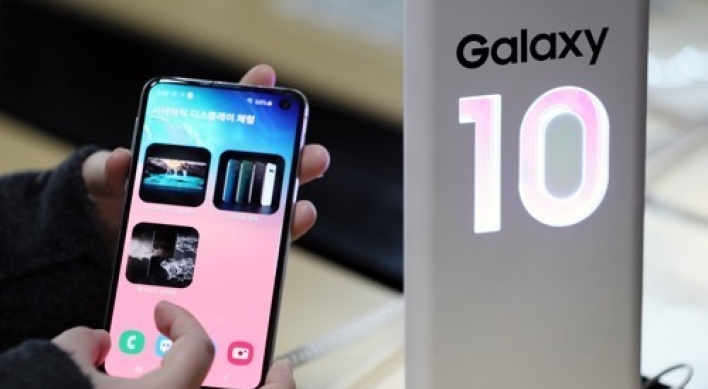 Samsung Galaxy S10+ tops Consumer Reports’ smartphone ratings