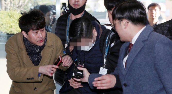 Third-generation chaebol scions booked on drug use charges