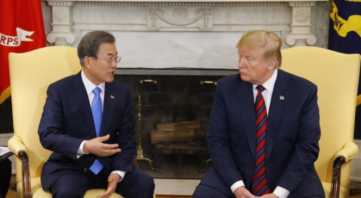 Moon, Trump highlight need for continued talks with N. Korea