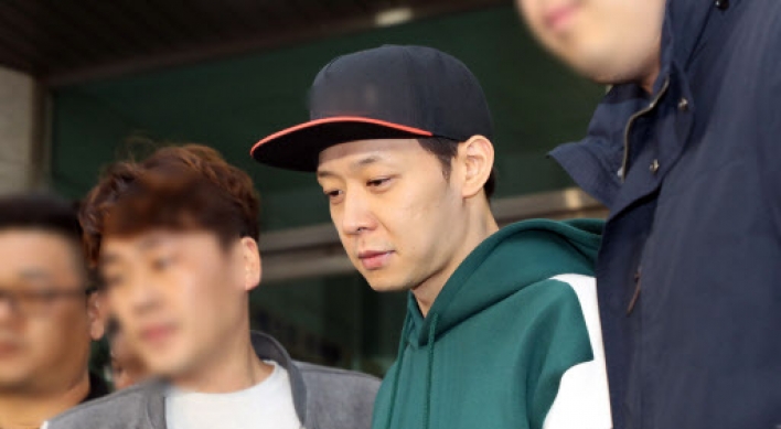 [Newsmaker] Singer Park Yoo-chun to retire from showbiz over suspected meth use