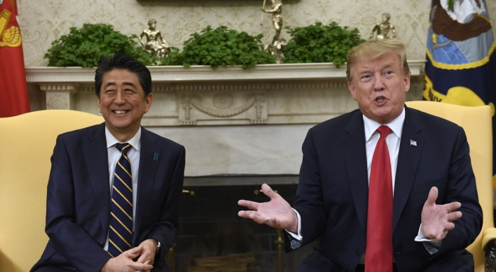 Trump says he spoke to Abe about N. Korea