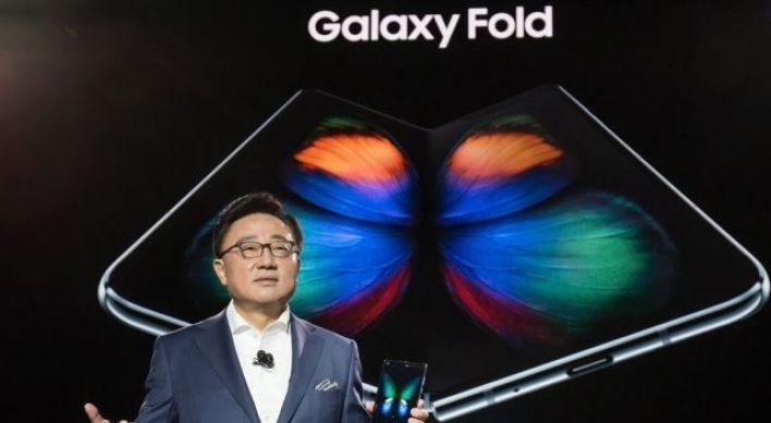 Samsung CEO confirms imminent launch of Galaxy Fold after fixing flaws