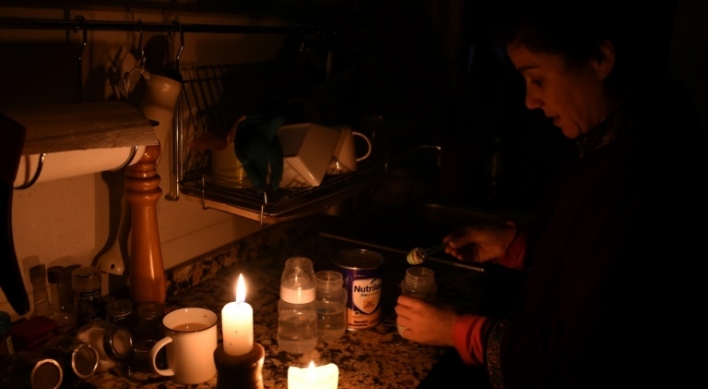 Argentina, Uruguay restoring power after massive blackout