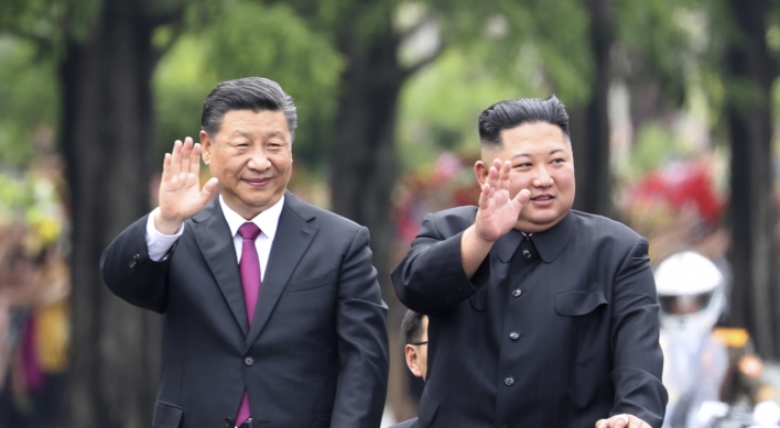 Xi heads back home after state visit in N. Korea