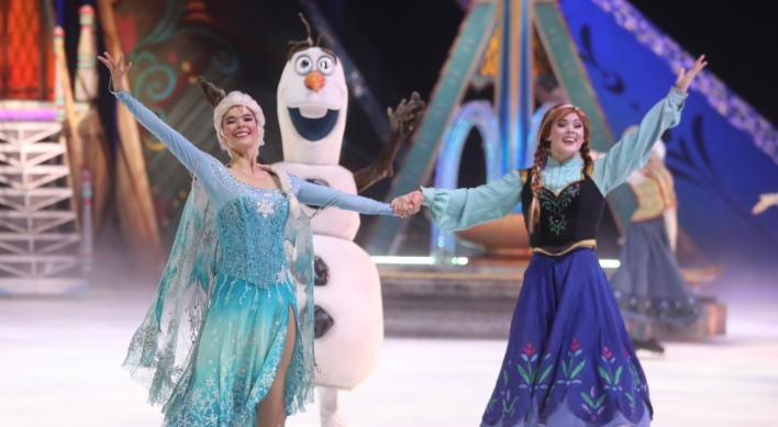 Ice show version of Disney's 'Frozen' lands in Seoul