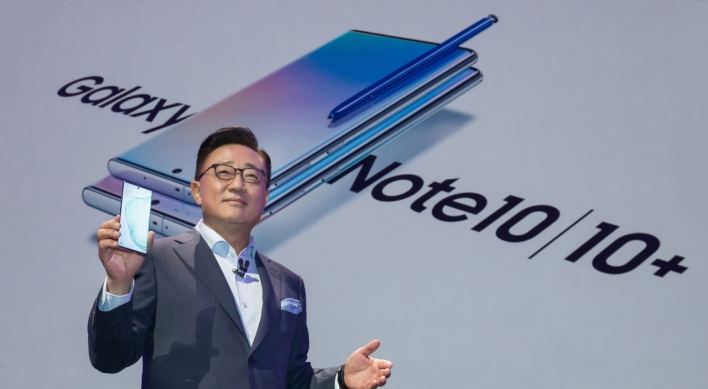 Samsung unveils largest-ever Note 10 with most compact version