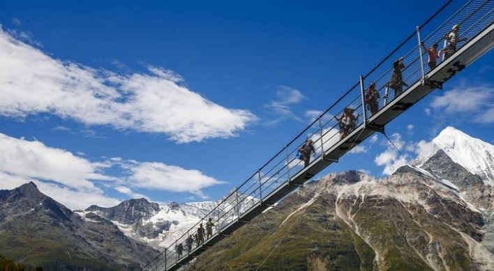 Korean climber falls to death from Matterhorn