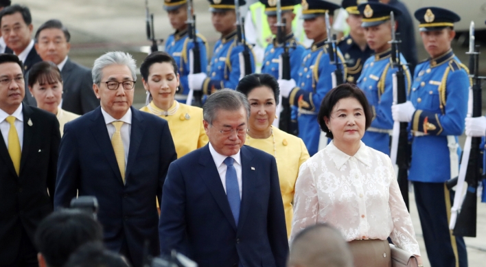 Moon in Thailand on three-nation tour