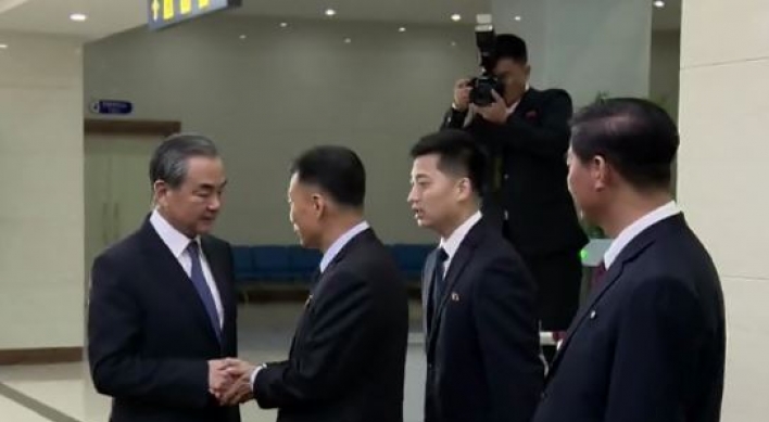 N. Korea hosts dinner reception for China's top diplomat