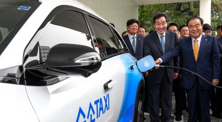 Assembly opens hydrogen-refilling station