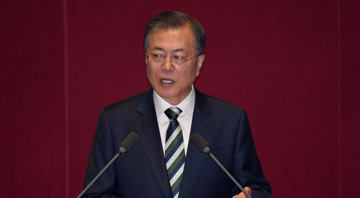 Moon vows strong education, prosecution reform for fairness in aftermath of Cho Kuk case