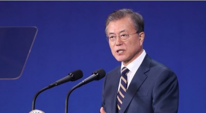 Moon's approval rating rebounds from record low: poll