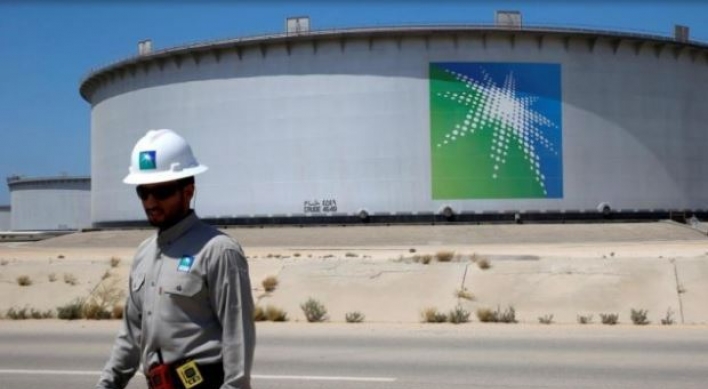 Saudi regulator says approves Aramco share offering