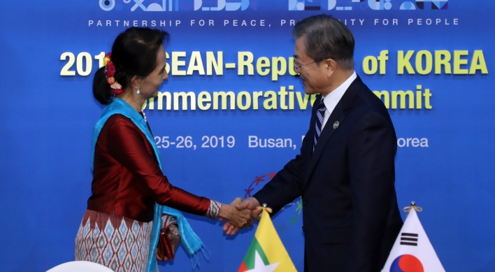 Leaders of S. Korea, Myanmar hold talks on bilateral ties