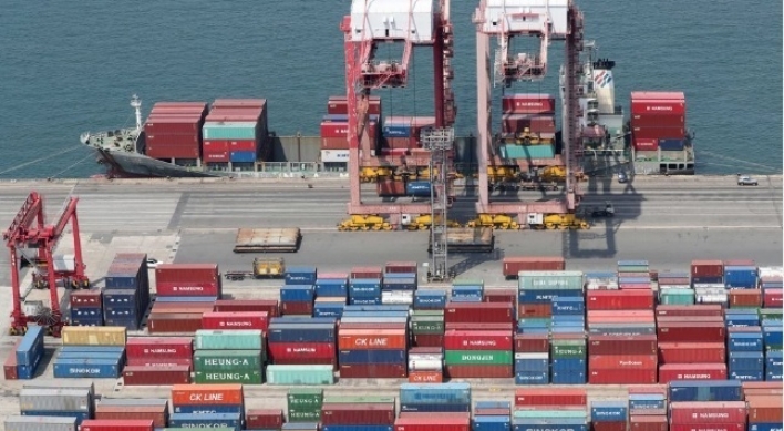 Japan sees exports to Korea fall, but Korean firms unaffected