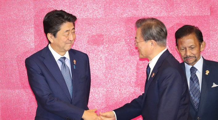 N. Korea threat looms as China, Japan, S. Korea leaders meet