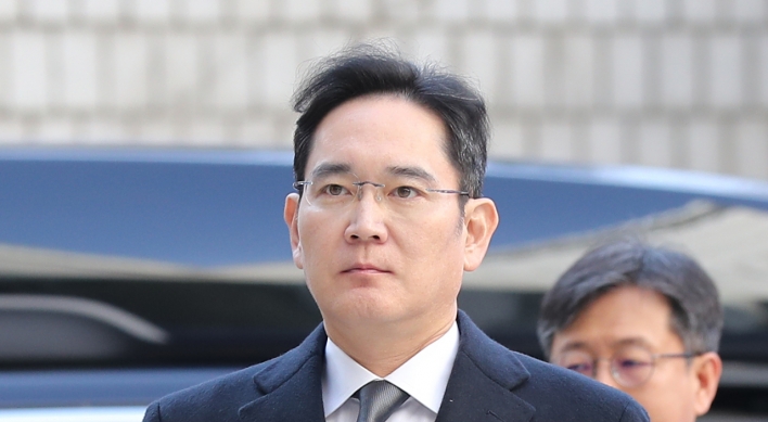 Samsung de facto leader Lee Jae-yong attends fourth hearing of retrial