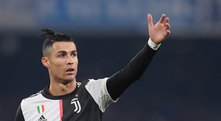 Court orders agency to pay fans for Ronaldo's 'no-show'