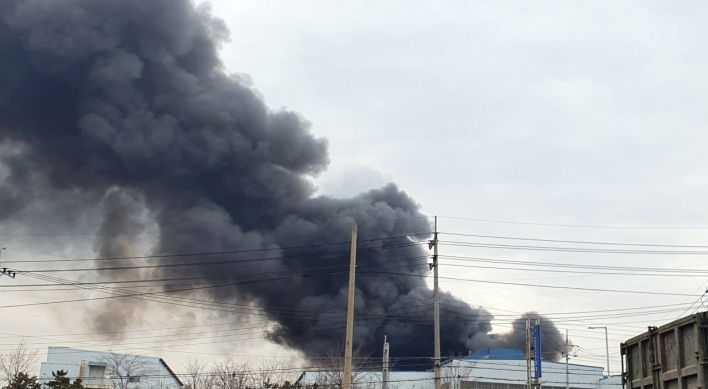 Fire at steel plant contained, no casualties reported