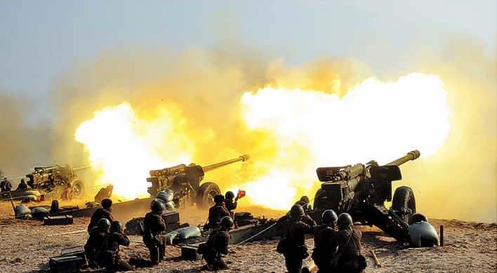 N. Korean leader attends artillery fire competition