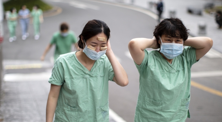 S. Korea reports 110 new virus cases, total now at 7,979