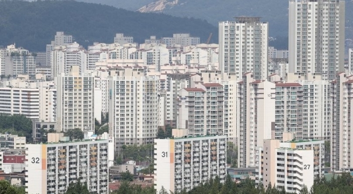 Apartment 'jeonse' deals in Seoul hit 9-year low in July