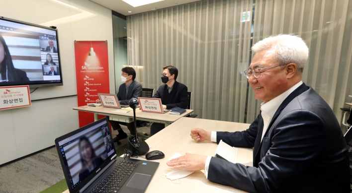 [Photo News] Unexpected job interview with CEO