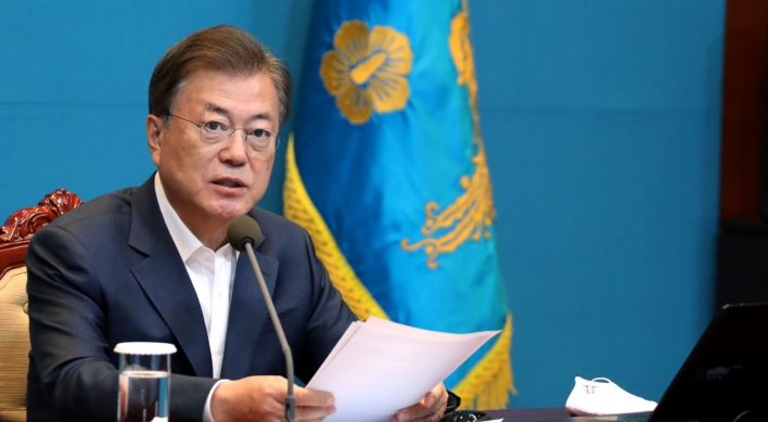 Moon urges policy measures to shield employment amid coronavirus crisis