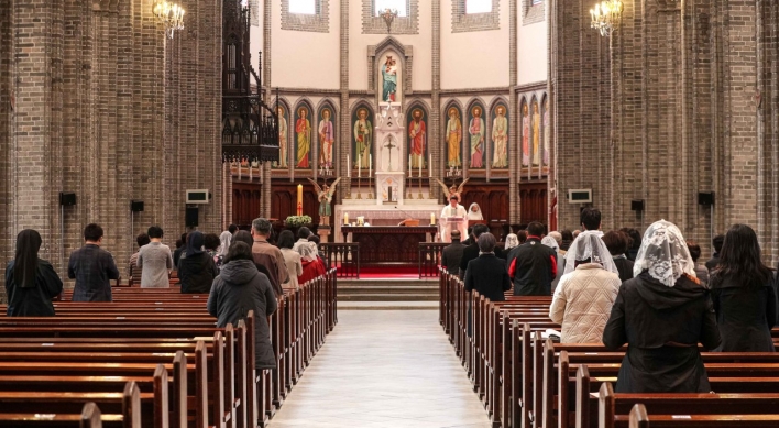 Number of Catholics edges up 0.8% in S. Korea in 2019