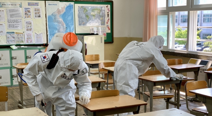 Military joins disinfection efforts as S. Korea prepares for eased social distancing